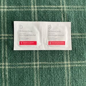 17 Dr Dennis Gross Alpha Beta Peel Packets